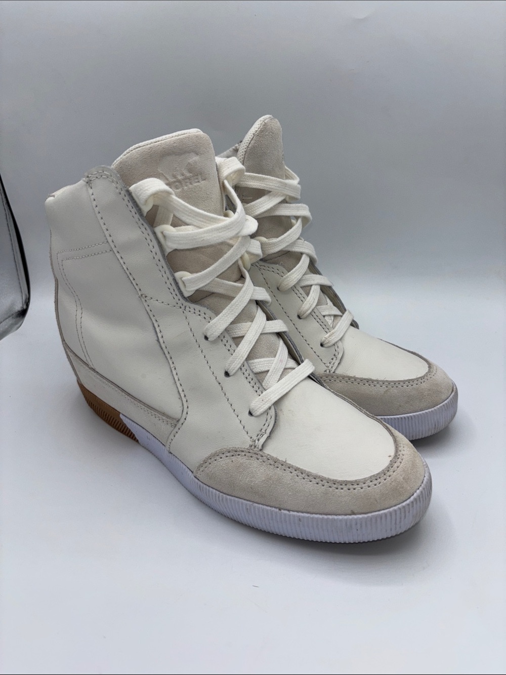 SOREL Out N About Wedge 
Leather Sneaker Women’s Size 9